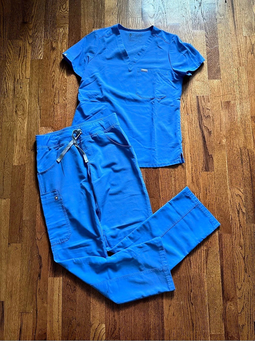 FIGS Ceil Blue Kade Scrub Pants and Catarina Scrub Top